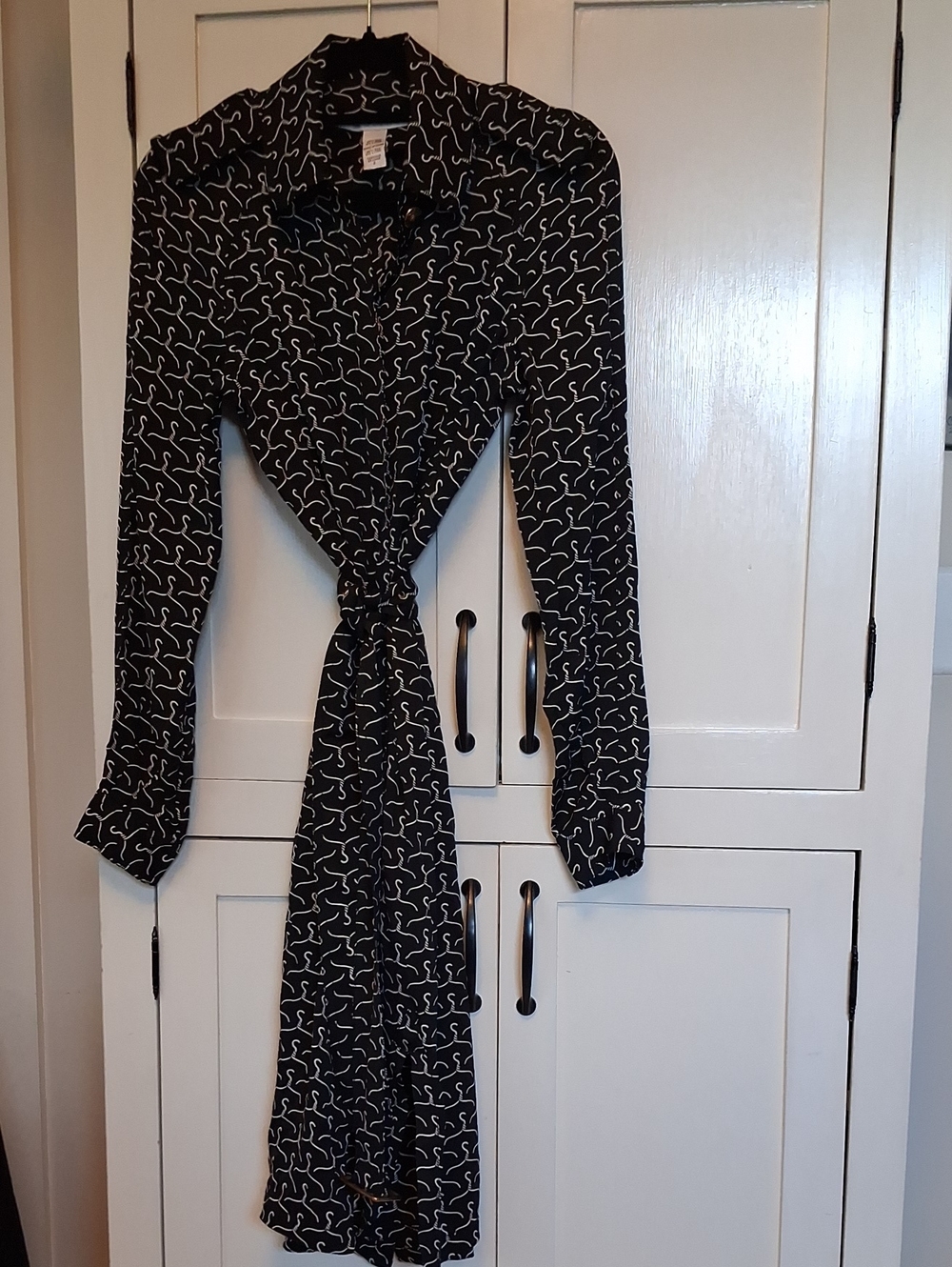 Diane Von Furstenberg Black Long-Sleeve Printed Belted Shirt Dress W Side Slits